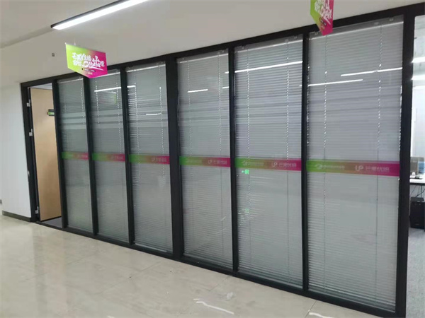 湖南芒果經視臺辦公室百葉簾